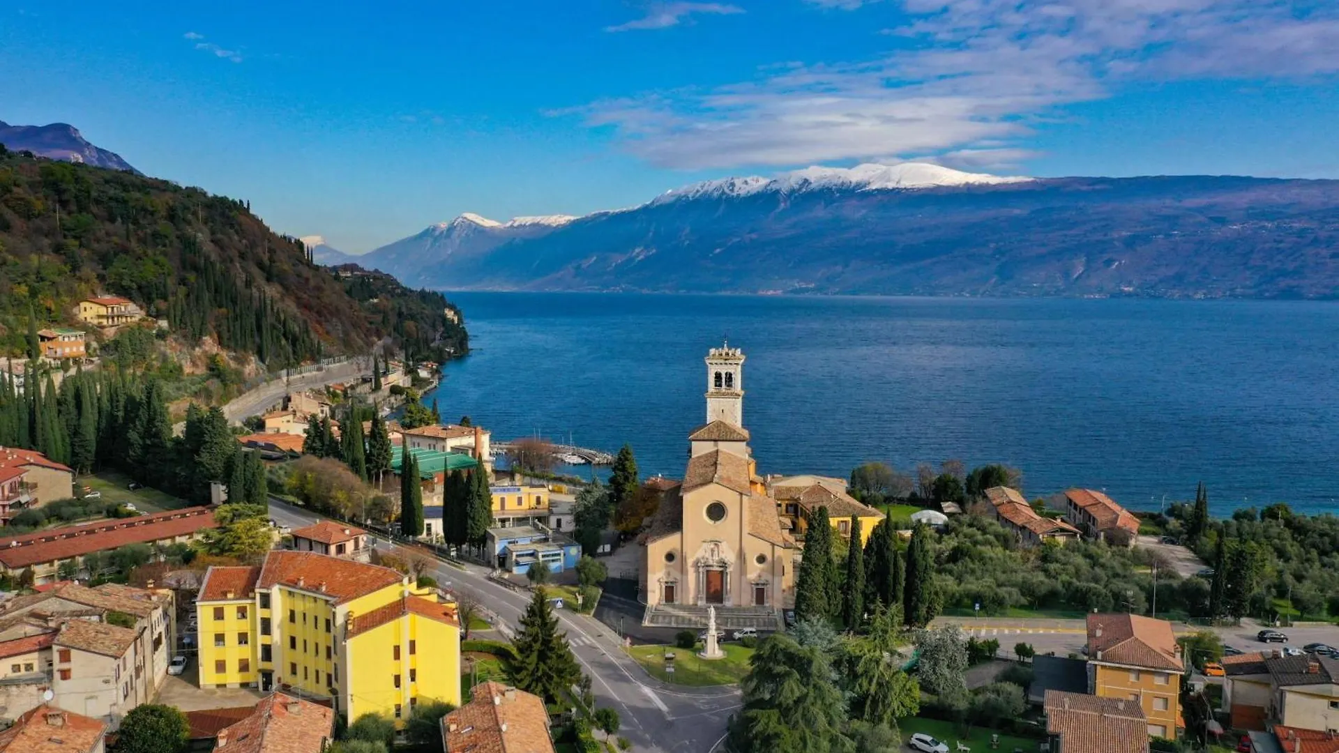 Apartment Al Peveri - Private Parking & Near Lake - Happy Rentals Toscolano Maderno