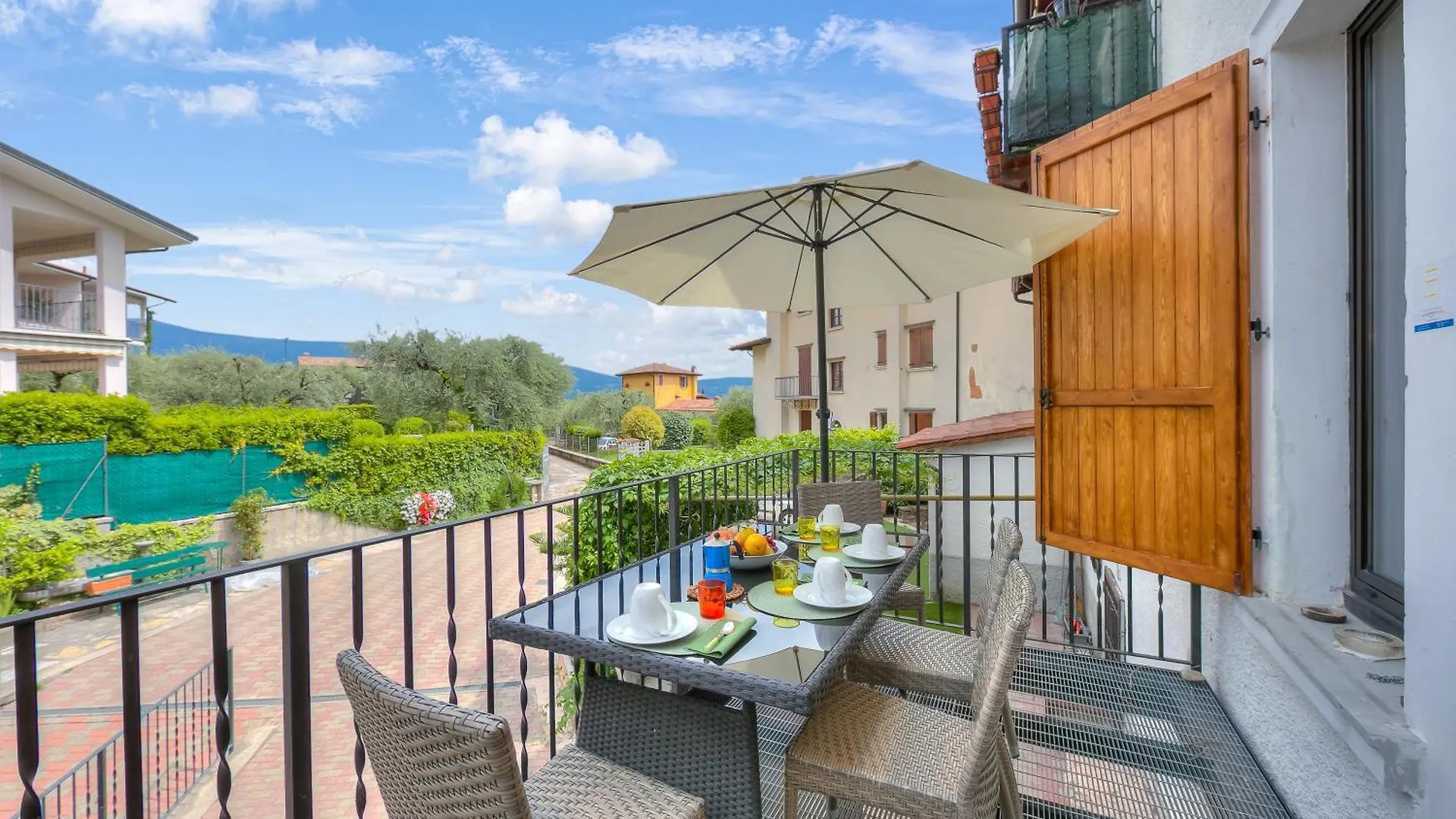 Al Peveri - Private Parking & Near Lake - Happy Rentals Toscolano Maderno